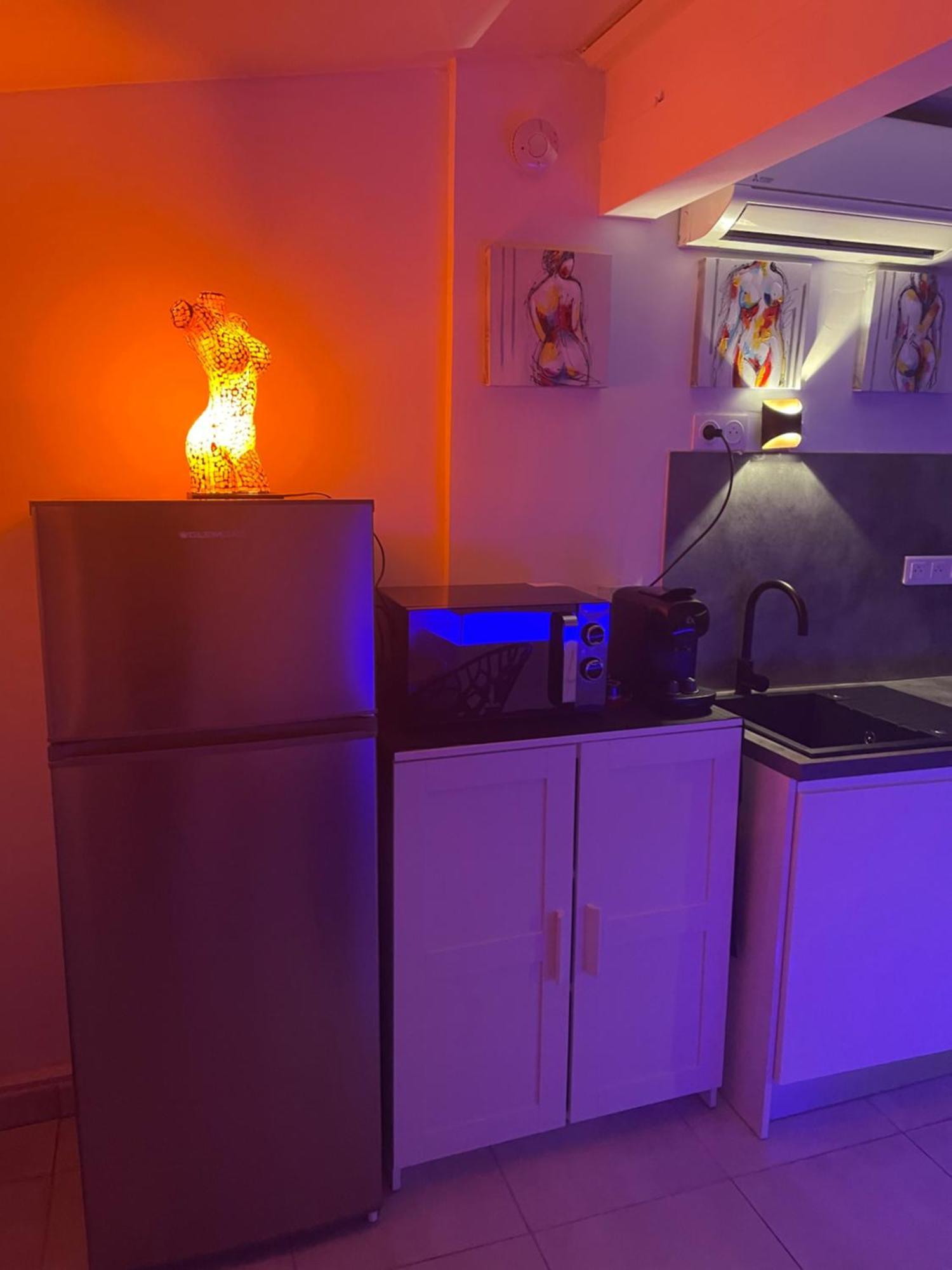 The Naturist Glamour Suite Agde Exteriör bild