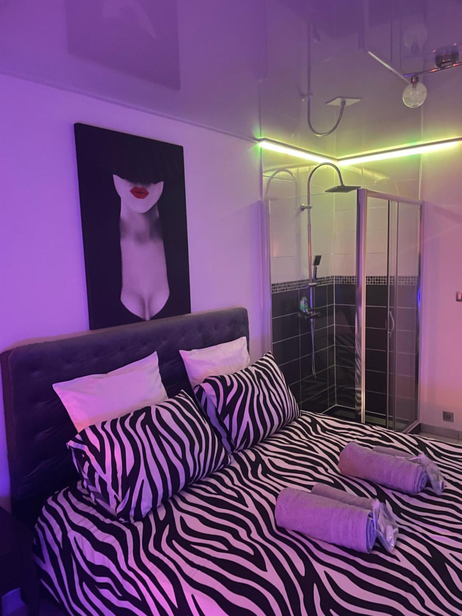 The Naturist Glamour Suite Agde Exteriör bild